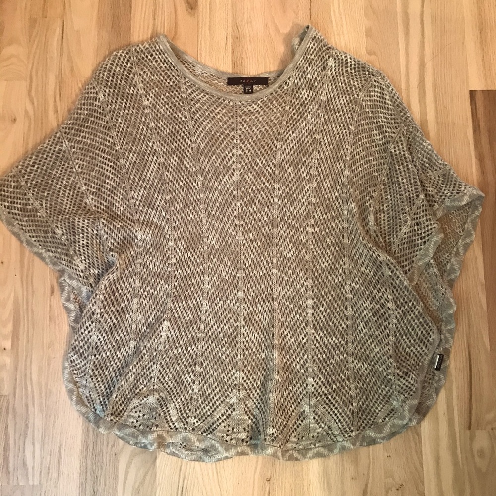 The Perfect all season lightweight poncho sweater